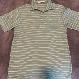 Criquet (M) Men’s Green/White striped pre-owned. Good condition short sleeve.